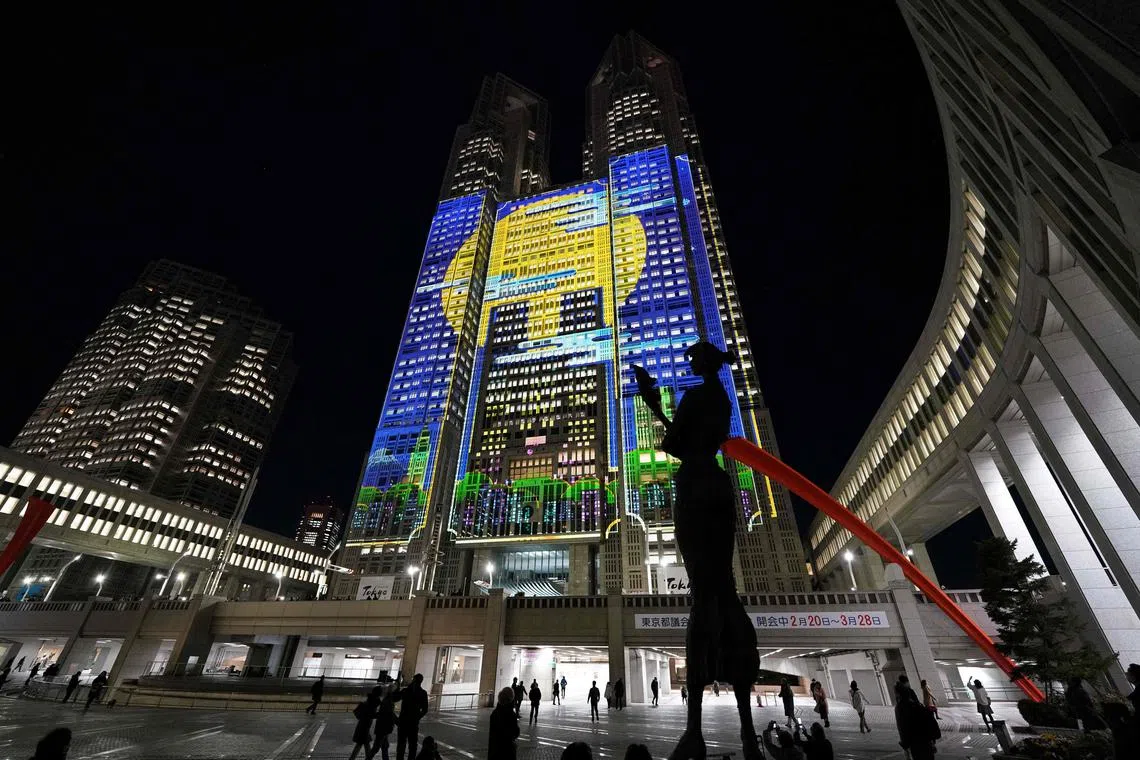 Tokyo Metropolitan Government hopes the bright lights on its twin-towered building in central Shinjuku will “add colour” to the capital’s skyline.