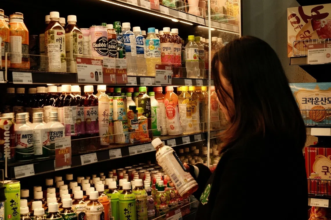 The legislation covers bottled water and non-alcoholic beverage producers that use more than 5,000 tonnes of PET bottles a year.