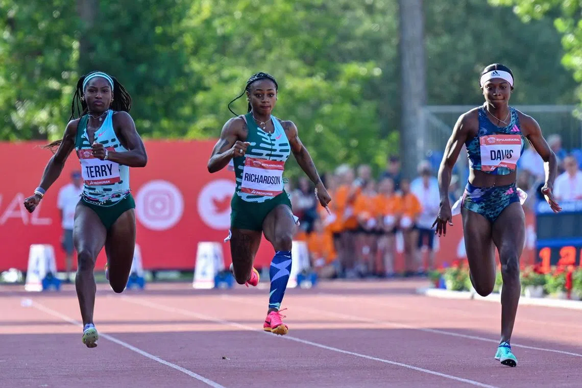 American sprinter Sha’Carri Richardson (centre) clocked 10.97sec.