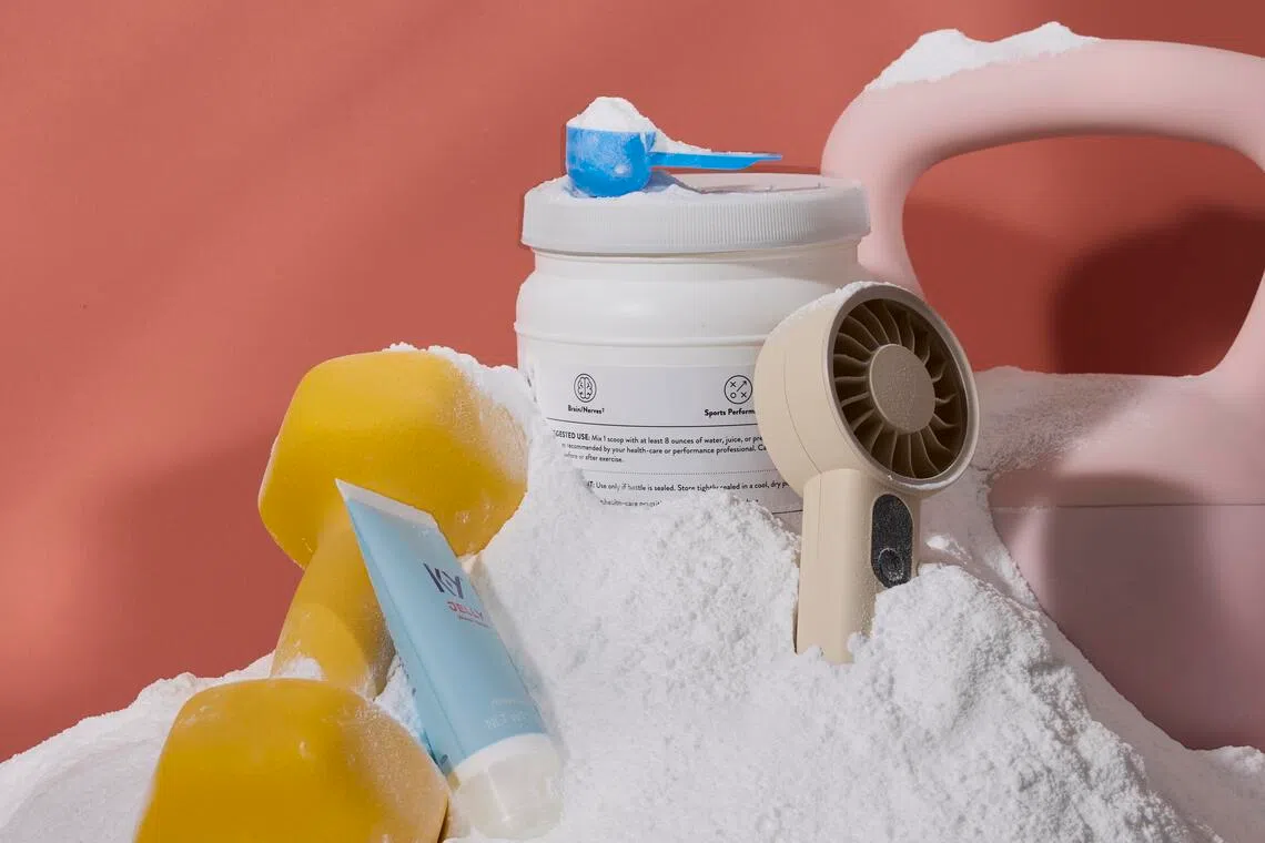 Influencers are promoting creatine for help with menopausal transition. 