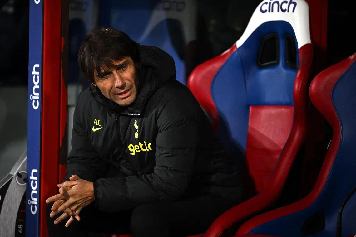Tottenham Hotspur's Italian coach Antonio Conte has lost three close friends in the space of a few months. 