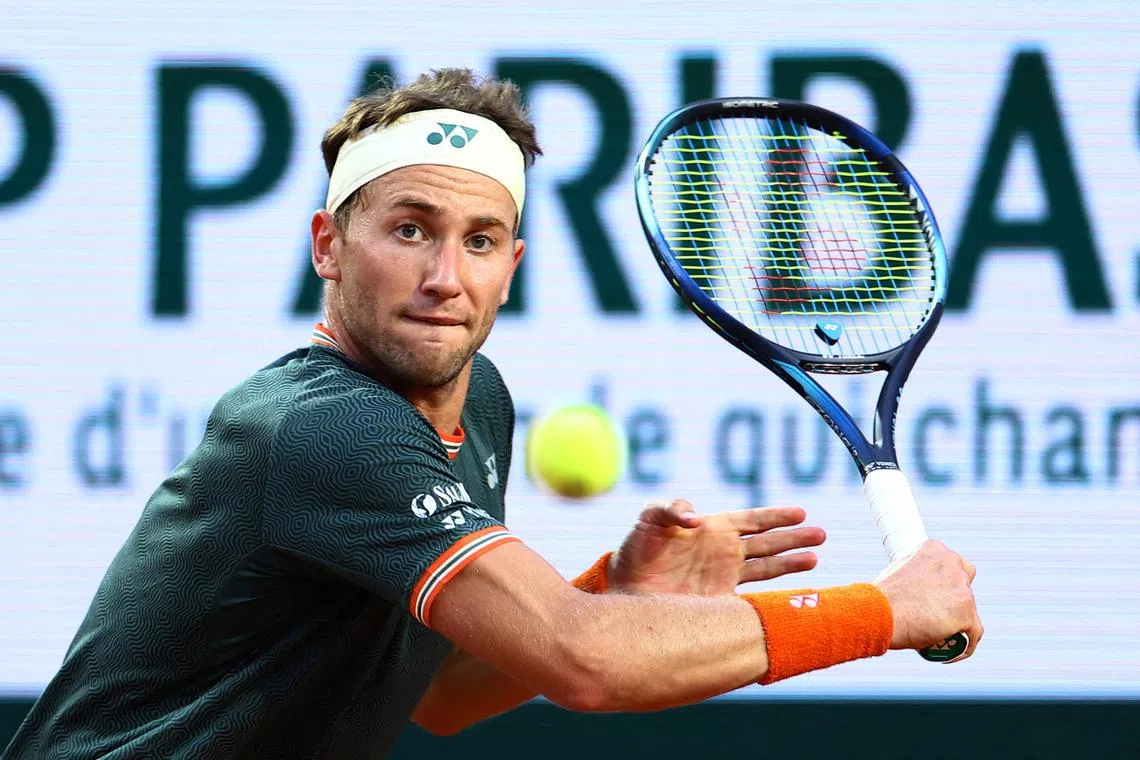 FILE PHOTO: Tennis - French Open - Roland Garros, Paris, France - June 3, 2024 Norway's Casper Ruud in action during his fourth round match against Taylor Fritz of the U.S. REUTERS/Lisi Niesner/File Photo