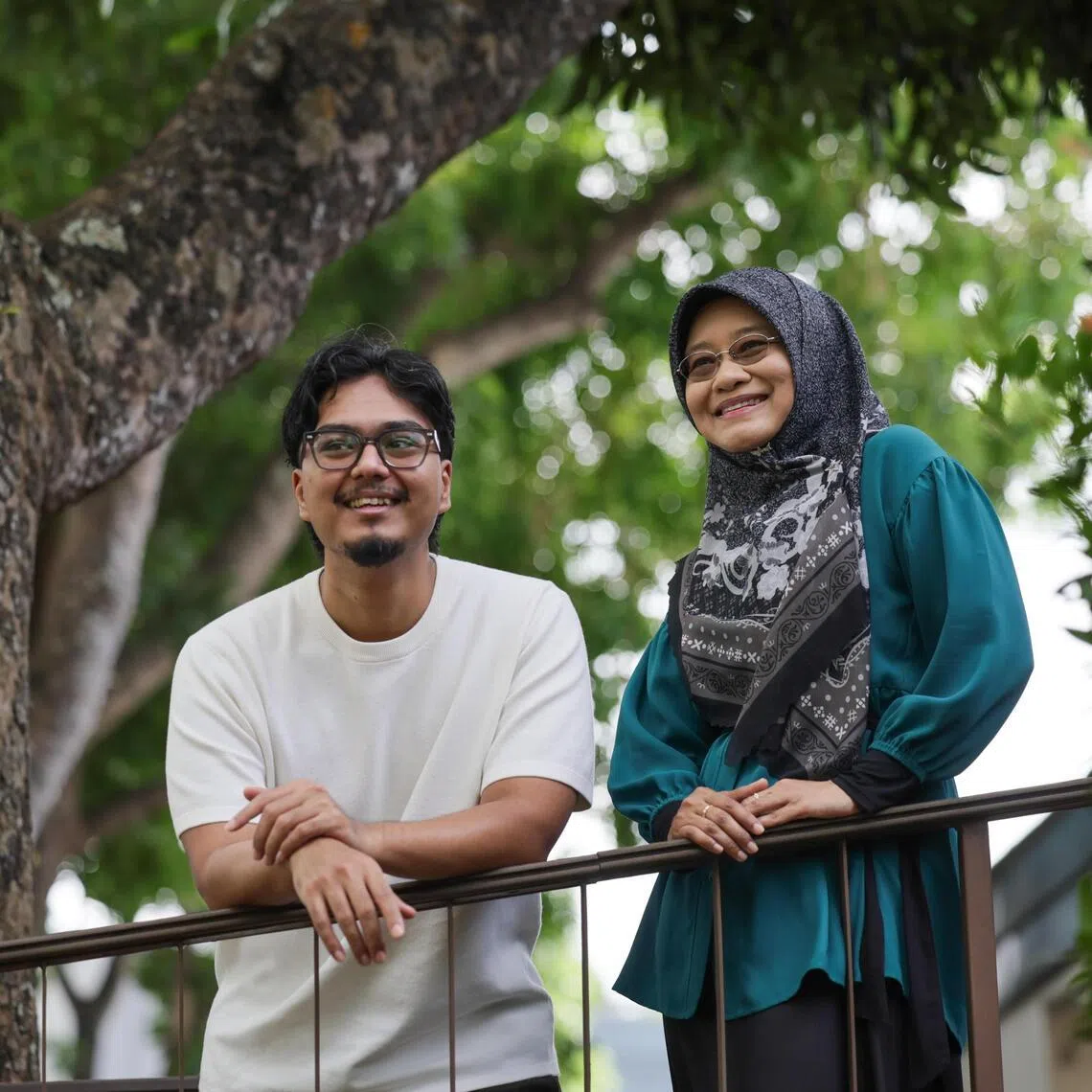 Ms Siti Yariyati Mohamed, co-founder of Starfish Singapore, with Mr Al Zia Taffazal, a dropout who turned his life around after attending Starfish Singapore's N-level classes.