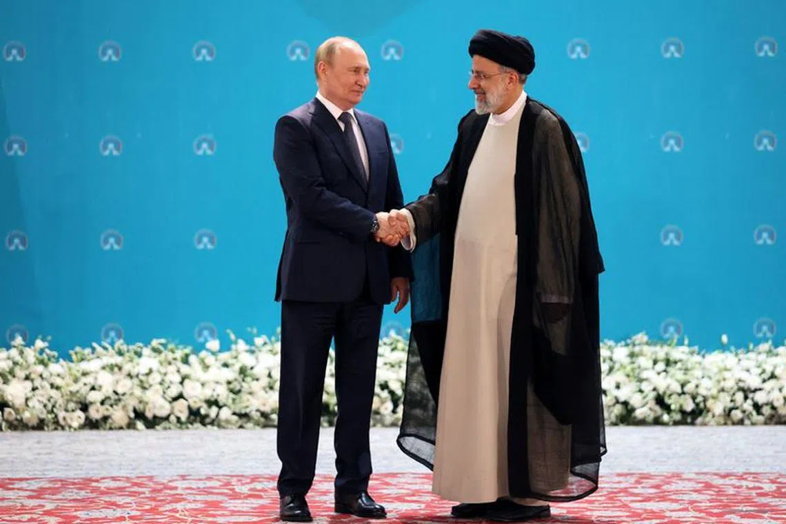 Russian President Vladimir Putin and Iranian President Ebrahim Raisi meet before a summit of leaders from the guarantor states of the Astana process, designed to find a peace settlement in the Syrian conflict, in Tehran, Iran July 19, 2022. Sputnik/Sergei Savostyanov/Pool via REUTERS \File Photo