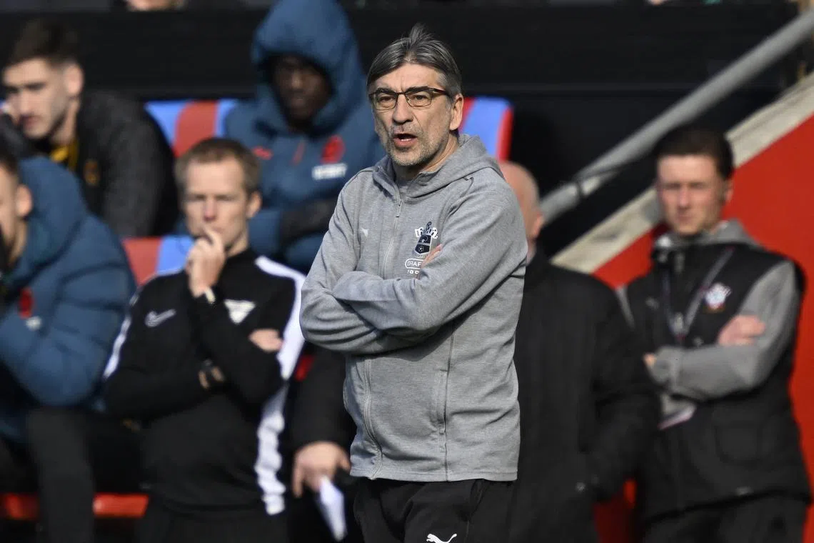Soccer Football - Premier League - Southampton v Wolverhampton Wanderers - St Mary's Stadium, Southampton, Britain - March 15, 2025 Southampton manager Ivan Juric reacts REUTERS/Tony O Brien