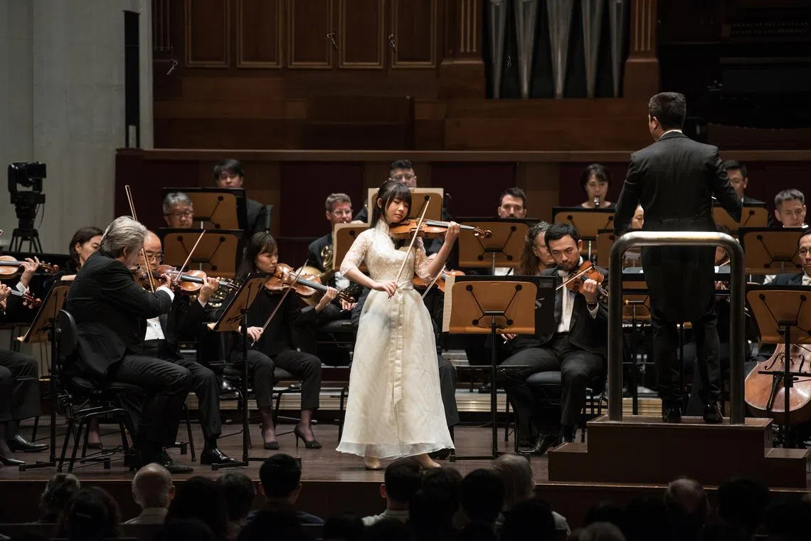 The Singapore Symphony Orchestra’s artist-in-residence Chloe Chua has steadily built up her fan base over the years.