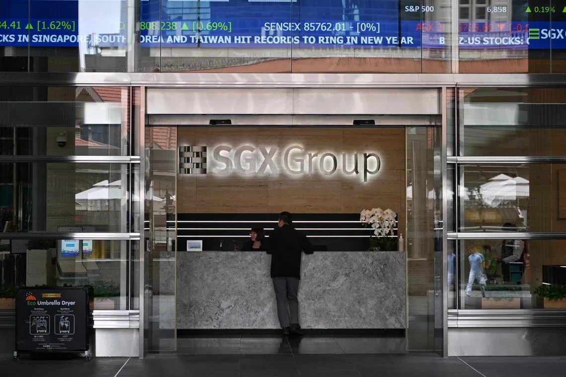 Across the wider Singapore market, advancers outnumbered decliners 338 to 214, with 1.7 billion shares worth $1.6 billion changing hands.