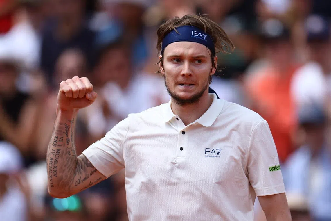 Tennis - French Open - Roland Garros, Paris, France - May 29, 2025 Kazakhstan's Alexander Bublik reacts during his second round match against Australia's Alex de Minaur REUTERS/Lisi Niesner