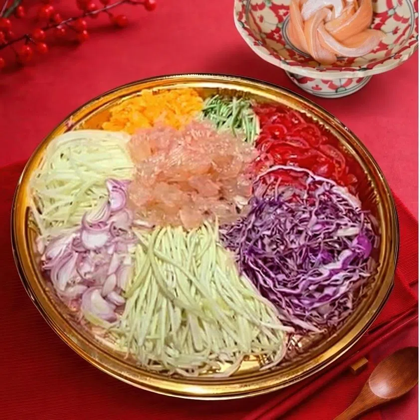 Im Jai's Imperial Harvest Claypot (left) and Charoen Yu Sheng.