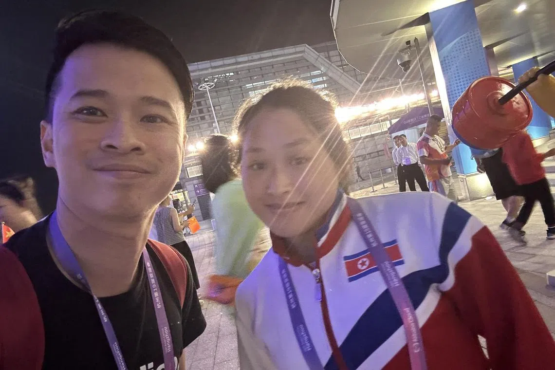 dlhello03 - ST's David Lee comes face to face with North Korea's world record-breaking weightlifter Ri Song-gum at the Hangzhou Asian Games

Credit: David Lee
Section: Sports
Copyright: For SPH use only