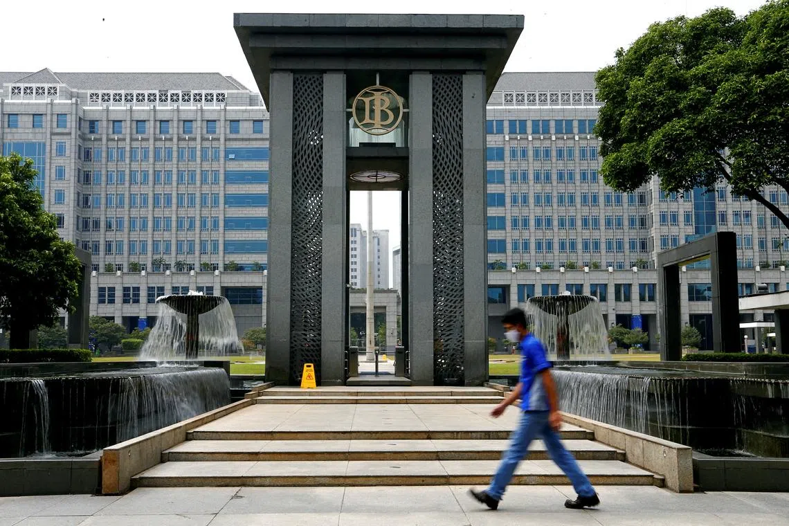 Bank Indonesia lowered the benchmark seven-day reverse repurchase rate by 25 basis points to 5.75 per cent.