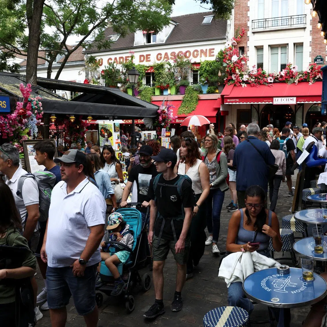 The first lesson: pushing out cars improves life for most inhabitants. 