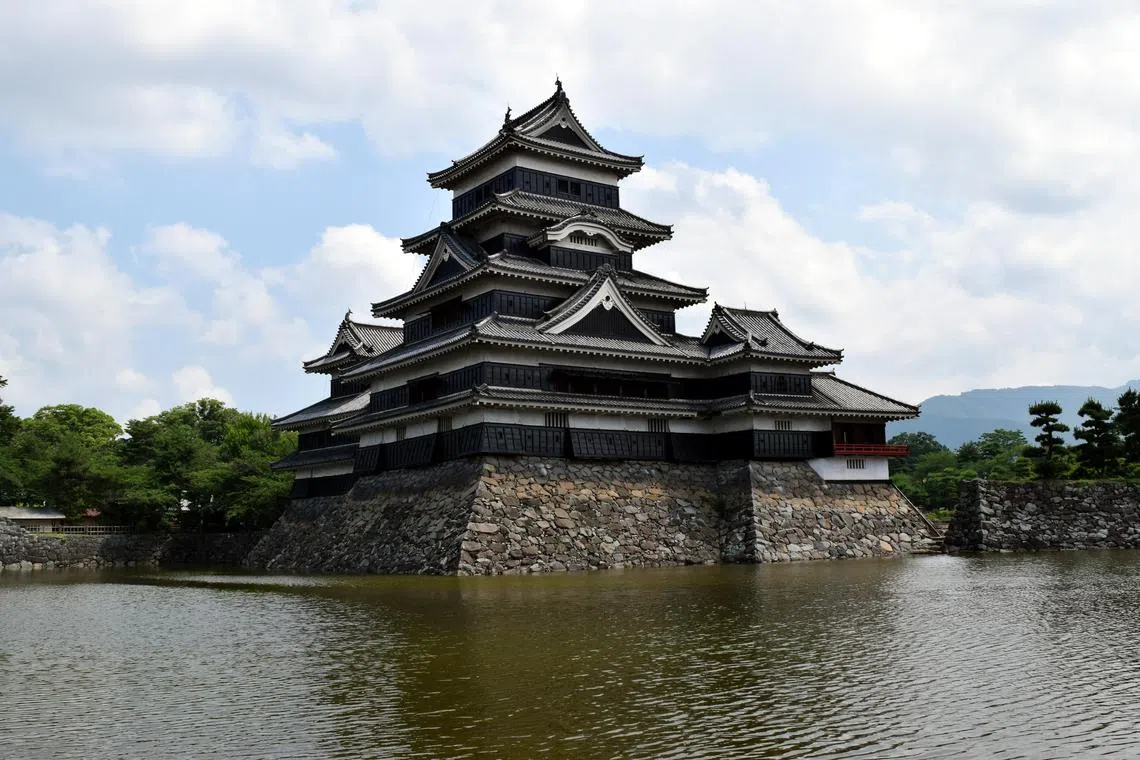 Matsumoto Castle in Nagano Prefecture plans to raise the adult ticket price from ¥700 to ¥1,300.