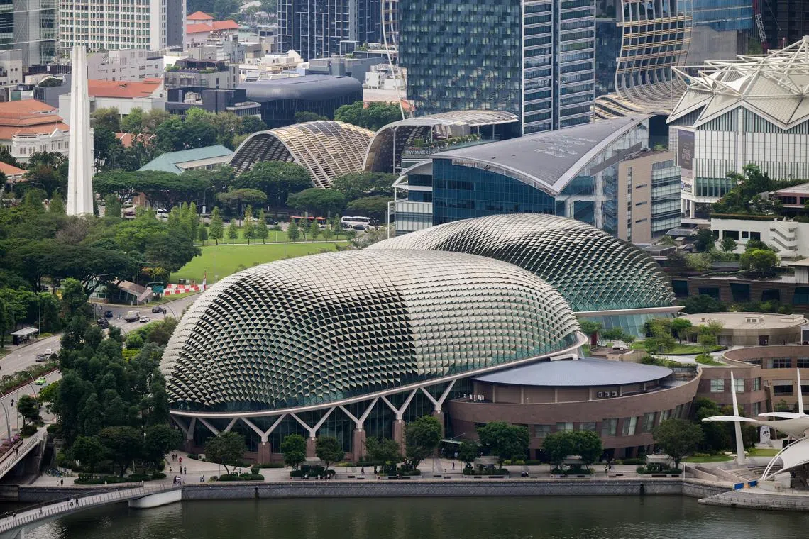 ST20250220_202534800487 pixgeneric Azmi Athni//

Aerial view of the Esplanade from Marina Bay Financial Centre Tower 1 on Feb 20, 2025. 

Tag: Marina Bay, tourism, finance, business, weather, population, Singapore, redevelopment, SG60, skyscrapers

 ST PHOTO: AZMI ATHNI
