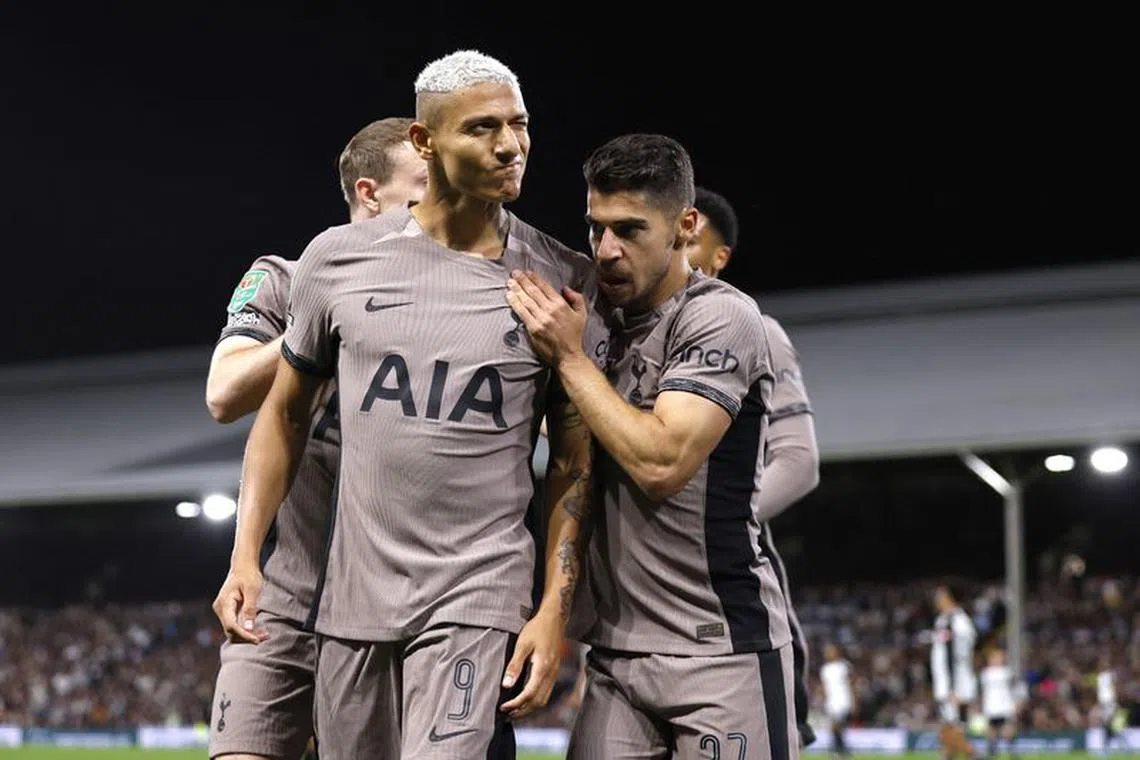 Soccer Football - Carabao Cup Second Round - Fulham v Tottenham Hotspur - Craven Cottage, London, Britain - August 29, 2023 Tottenham Hotspur's Richarlison celebrates scoring their first goal with Manor Solomon Action Images via Reuters/Andrew Couldridge/File photo