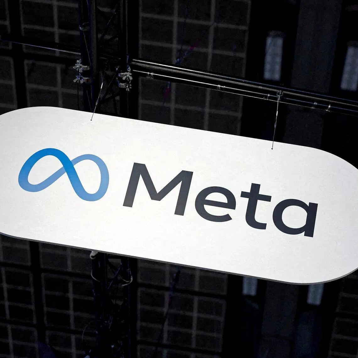 Meta employees distributed flyers at multiple US offices to protest against the company’s recent installation of mouse-tracking software on their computers. 