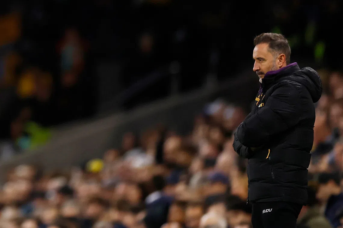Soccer Football - Premier League - Fulham v Wolverhampton Wanderers - Craven Cottage, London, Britain - November 1, 2025 Wolverhampton Wanderers manager Vitor Pereira Action Images via Reuters/Andrew Couldridge