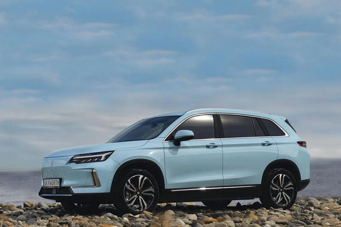 Skyworth K: Mid-size SUV with hints of Volkswagen and Mercedes-Benz.