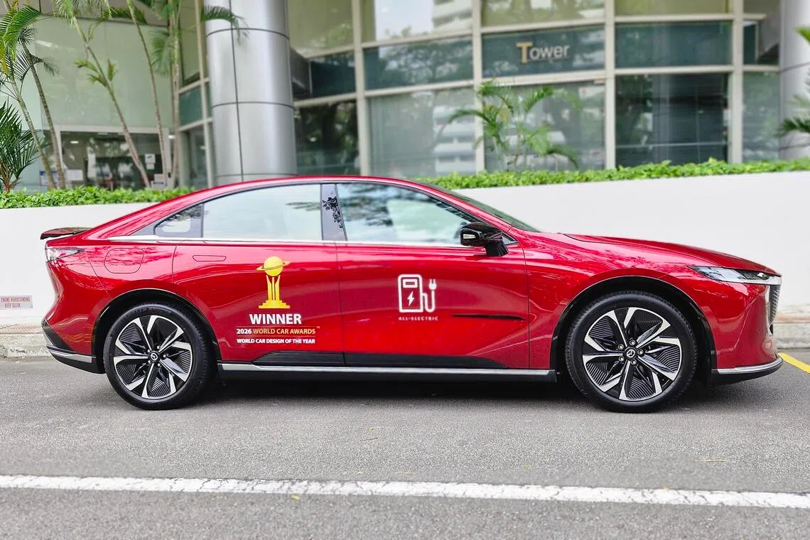Mazda learns Chinese to compete in EV world