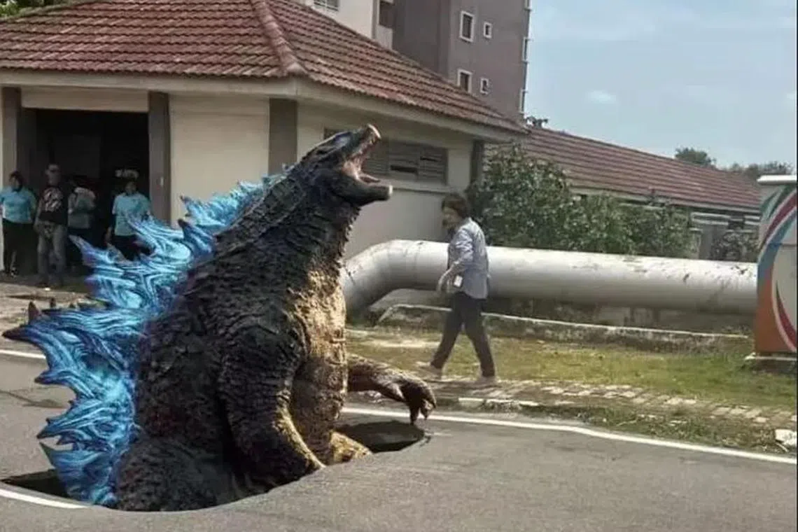 Various local Whatsapp groups blamed the sinkhole on the fictional Japanese monster Godzila, also known as Kaiju. 