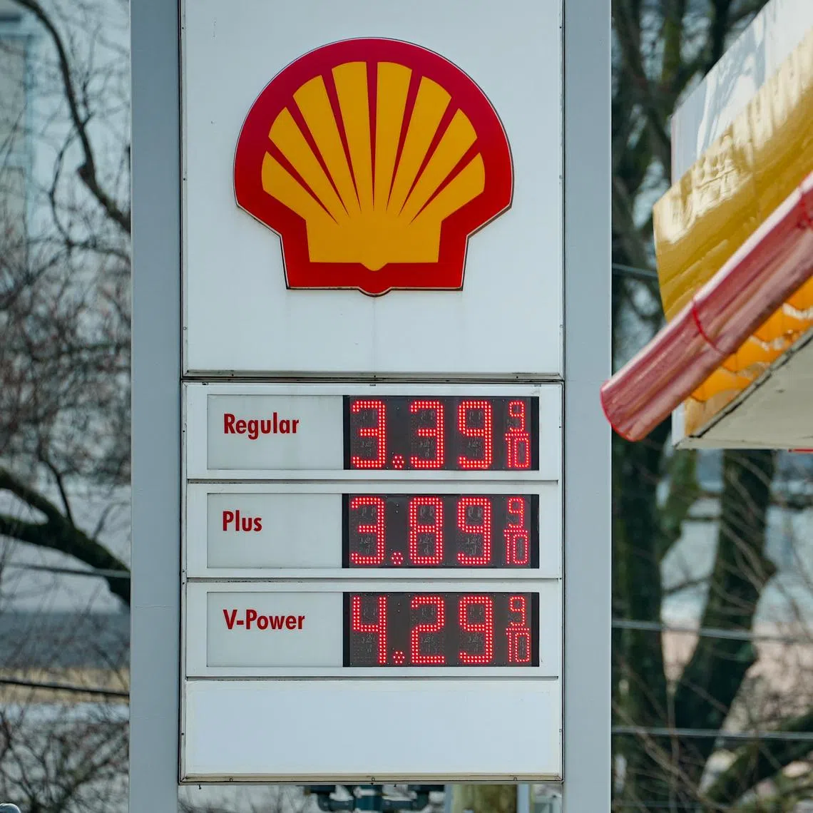 Political analysts say a persistent rise in gas prices could hurt Republicans in the November 2025 mid-term elections.