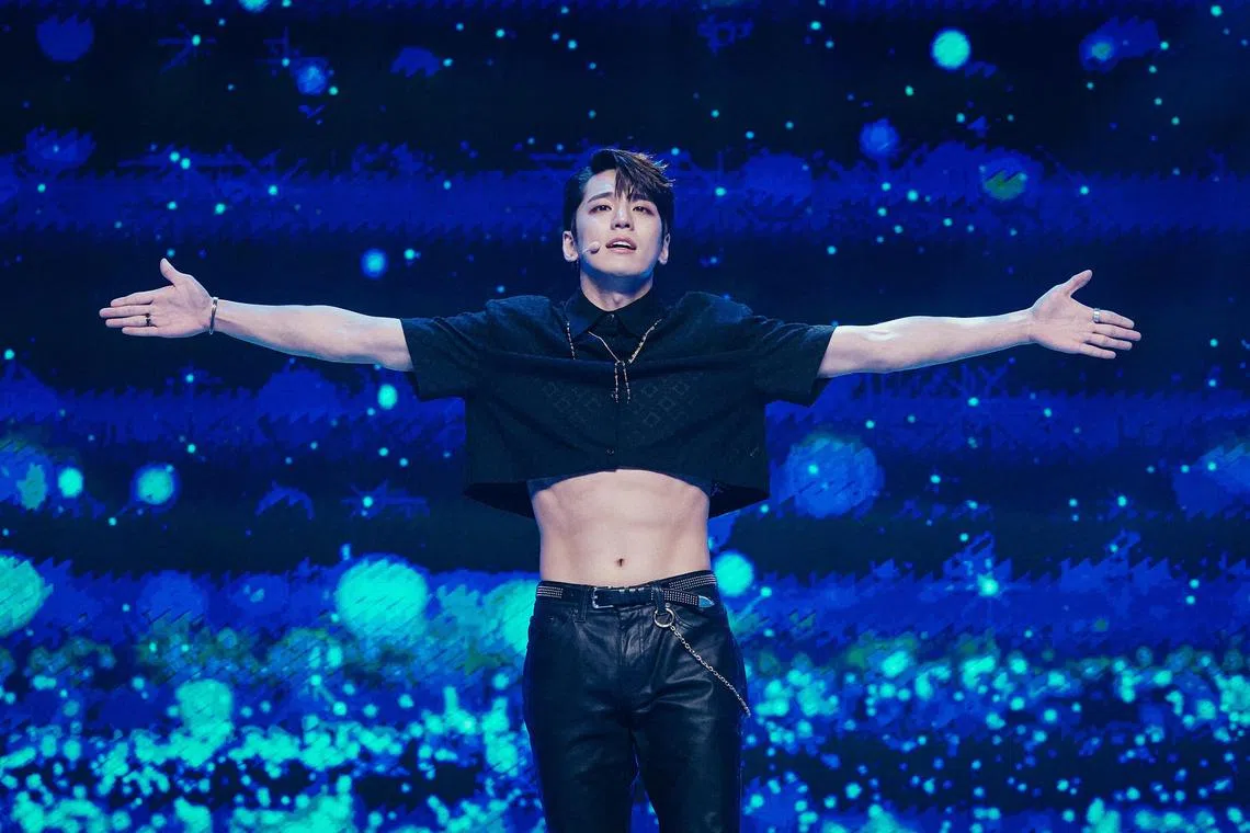 Kim Min-kyu is the reluctant "visual" of an unpopular K-pop boy band, Wild Animal, in new fantasy-romance The Heavenly Idol.

