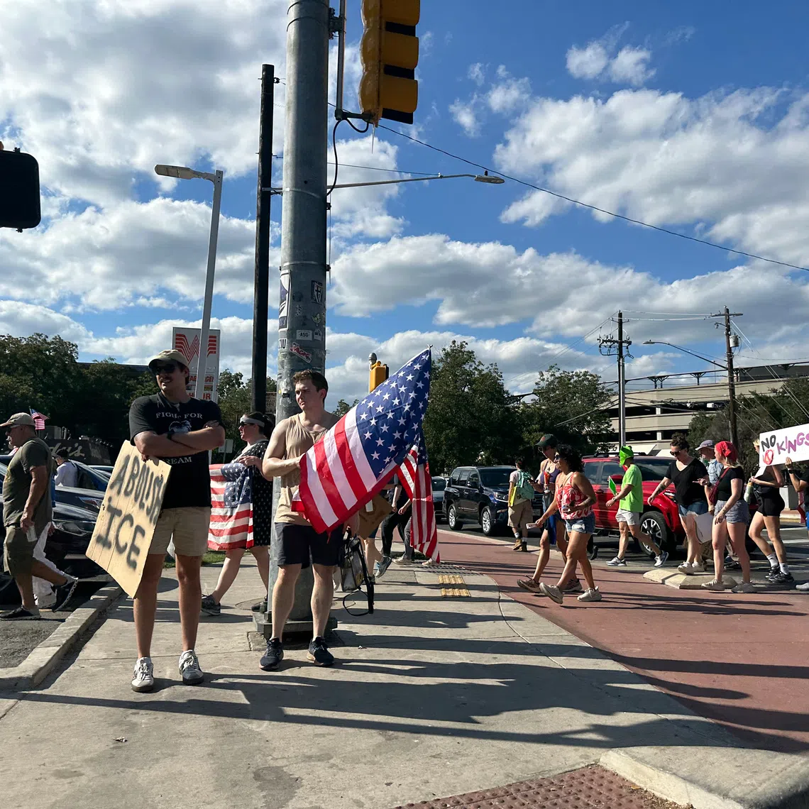In the Texas state capital Austin, between 10,000 and 20,000 people took part in a “No Kings” march on Oct 18.
