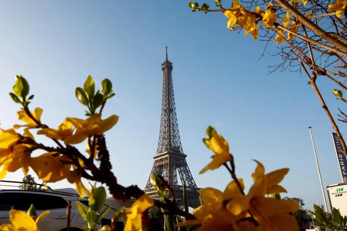 Government visa and citizenship data indicate an increased number of Americans are considering moving to Europe in the wake of Mr Trump’s election.
