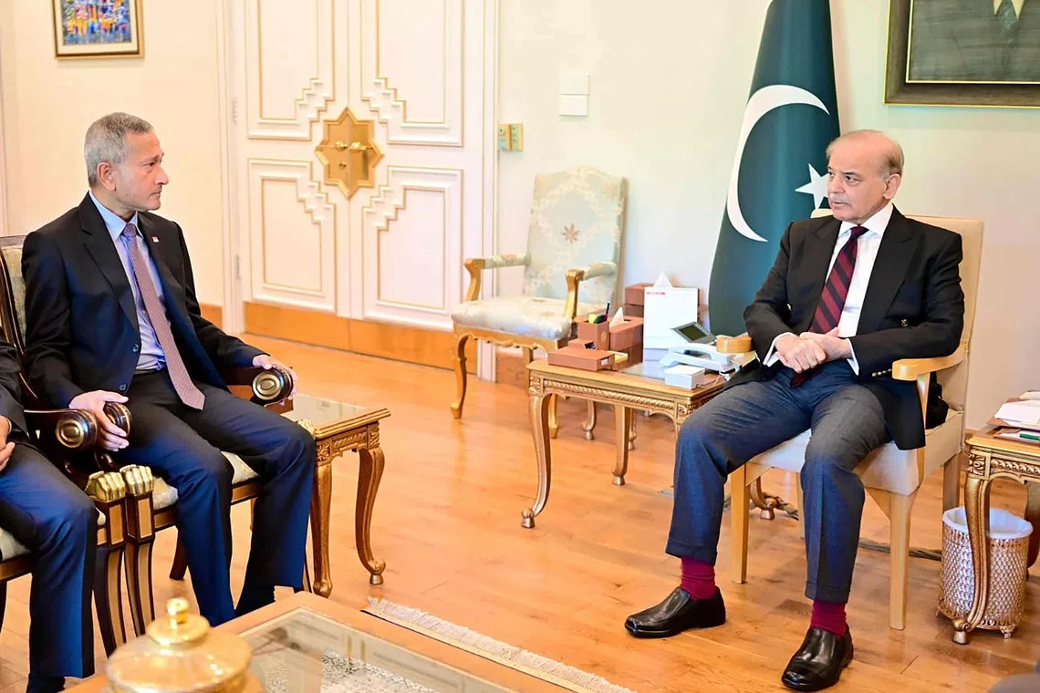 Foreign Minister Vivian Balakrishnan (left) speaking with Pakistan’s Prime Minister Shehbaz Sharif during their meeting in Islamabad.