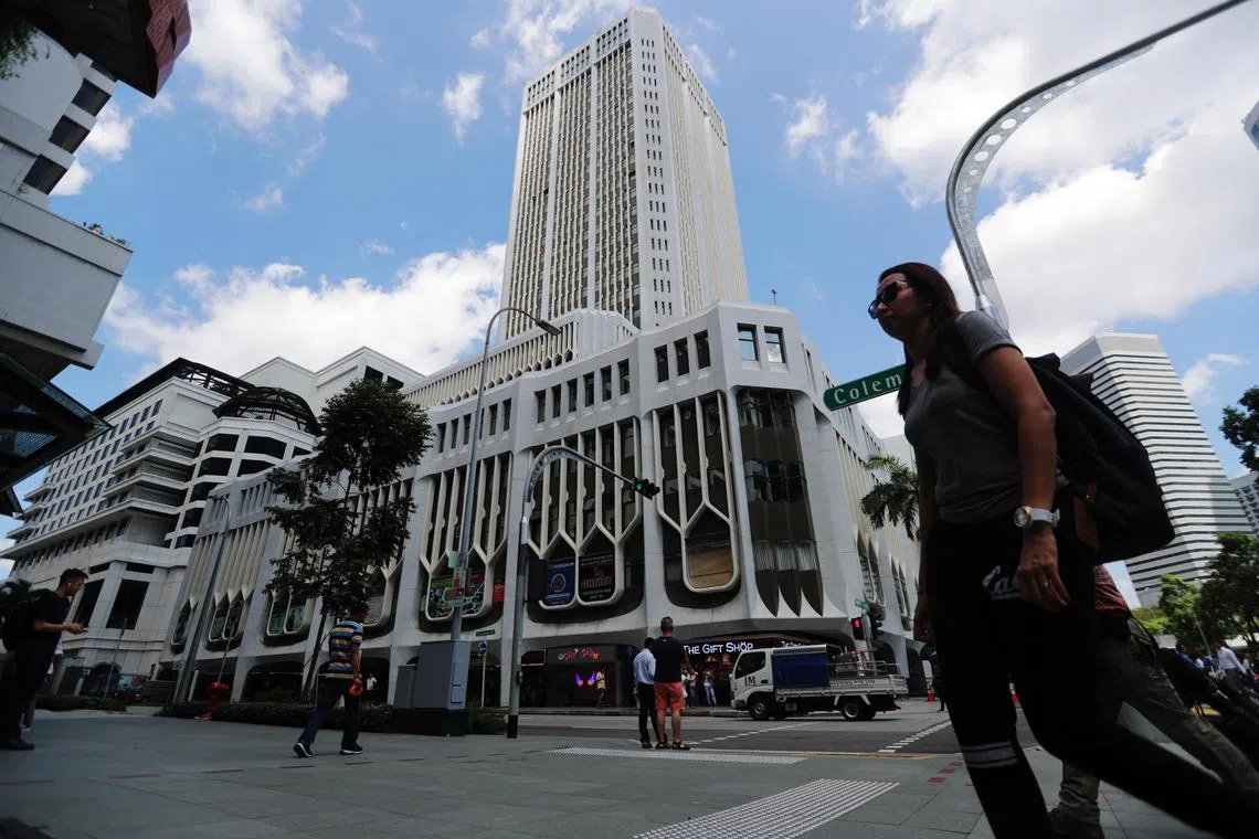 Much of Global Dragon's net asset value comes from its holding of 12 units at Peninsula Plaza. 