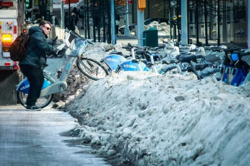 Wintry weather halts over 1,200 flights across US as storm pulls away