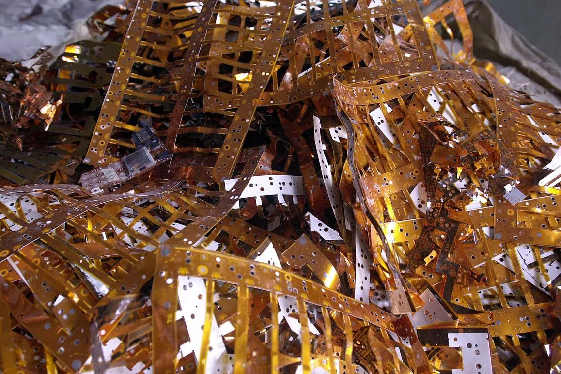 [Old PCs and mobile phones which are discarded by their owners are worth more than the junk they have become. A Singapore company, Citiraya Industries, has been collecting them and extracting from each small amounts of palladium, gold, plantinum and silver. ]