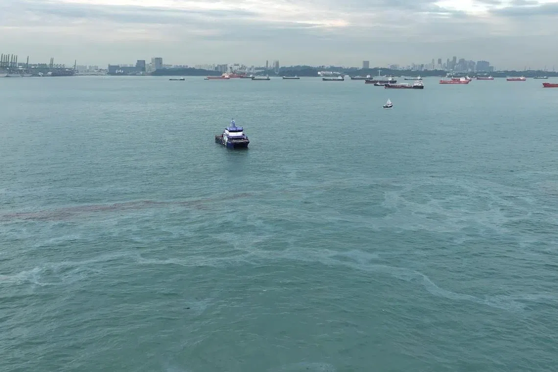 1020 Darwis [秉苓]oill spill shell Bukom.At about 1:00 pm (Singapore Time/SGT) today, #MPA was alerted to an oil leakage from a Shell land-based pipeline between Bukom Island and Bukom Kecil, which occurred at around 5:30 am (SGT) on 20 October 2024. The leak was reported to have stopped at source. Shell has placed containment booms off the site of the leak and has also deployed craft equipped with dispersants to clean up the oil sighted in the vicinity of the leak. MPA has deployed seven MPA craft equipped with dispersants together with craft from its contractor Singapore Salvage Engineers. MPA has also activated its drones and satellite capabilities to assist with the sighting of the oil spill. Relevant government agencies have been alerted and to report any oil sightings. There are no new oil sightings as at 6:00 pm (SGT). MPA’s Port Operations Control Centre has issued navigational safety broadcasts to ask passing vessels to keep clear of the site. There is no impact to navigation safety.