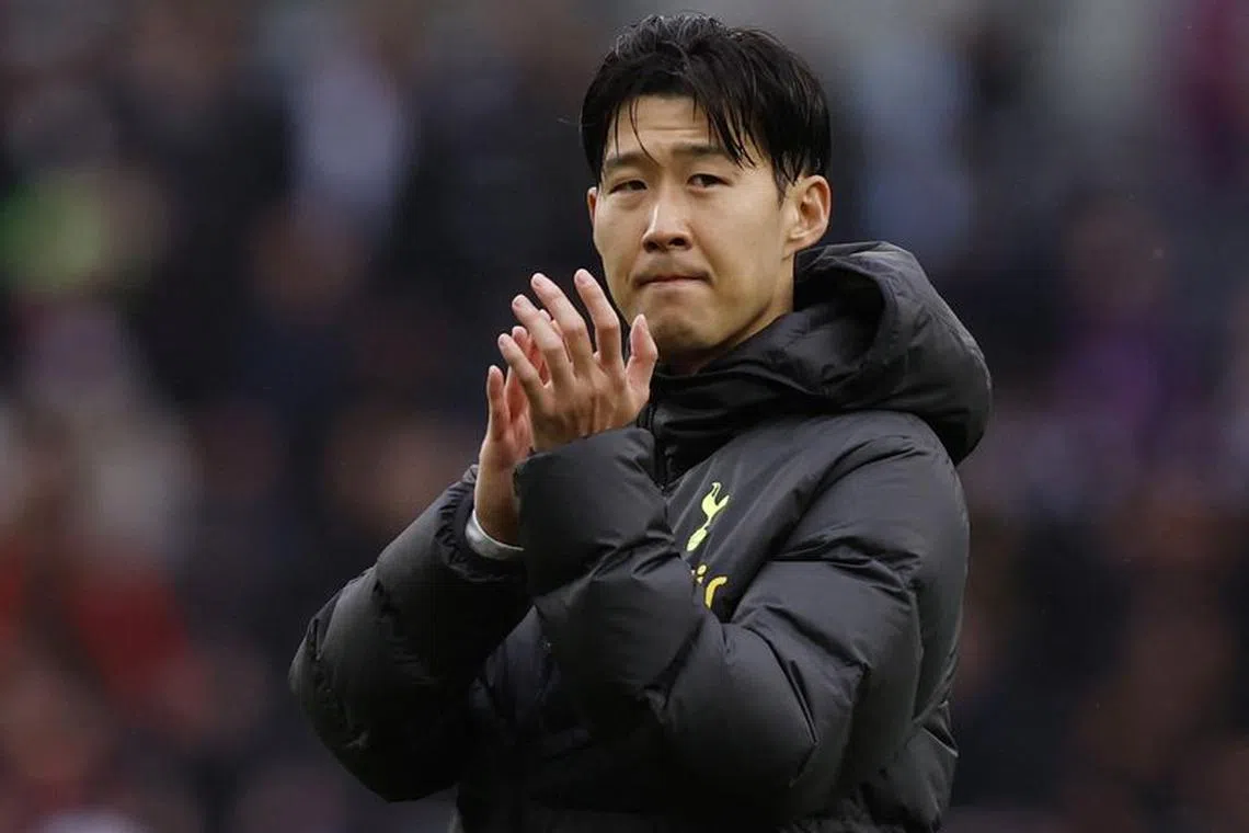 FILE PHOTO: Soccer Football - Premier League - Tottenham Hotspur v Crystal Palace - Tottenham Hotspur Stadium, London, Britain - May 6, 2023 Tottenham Hotspur's Son Heung-min applauds fans after the match REUTERS/Andrew Couldridge