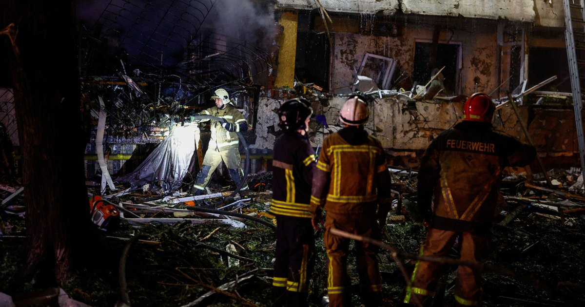 Russian missile attack on Kyiv kills one