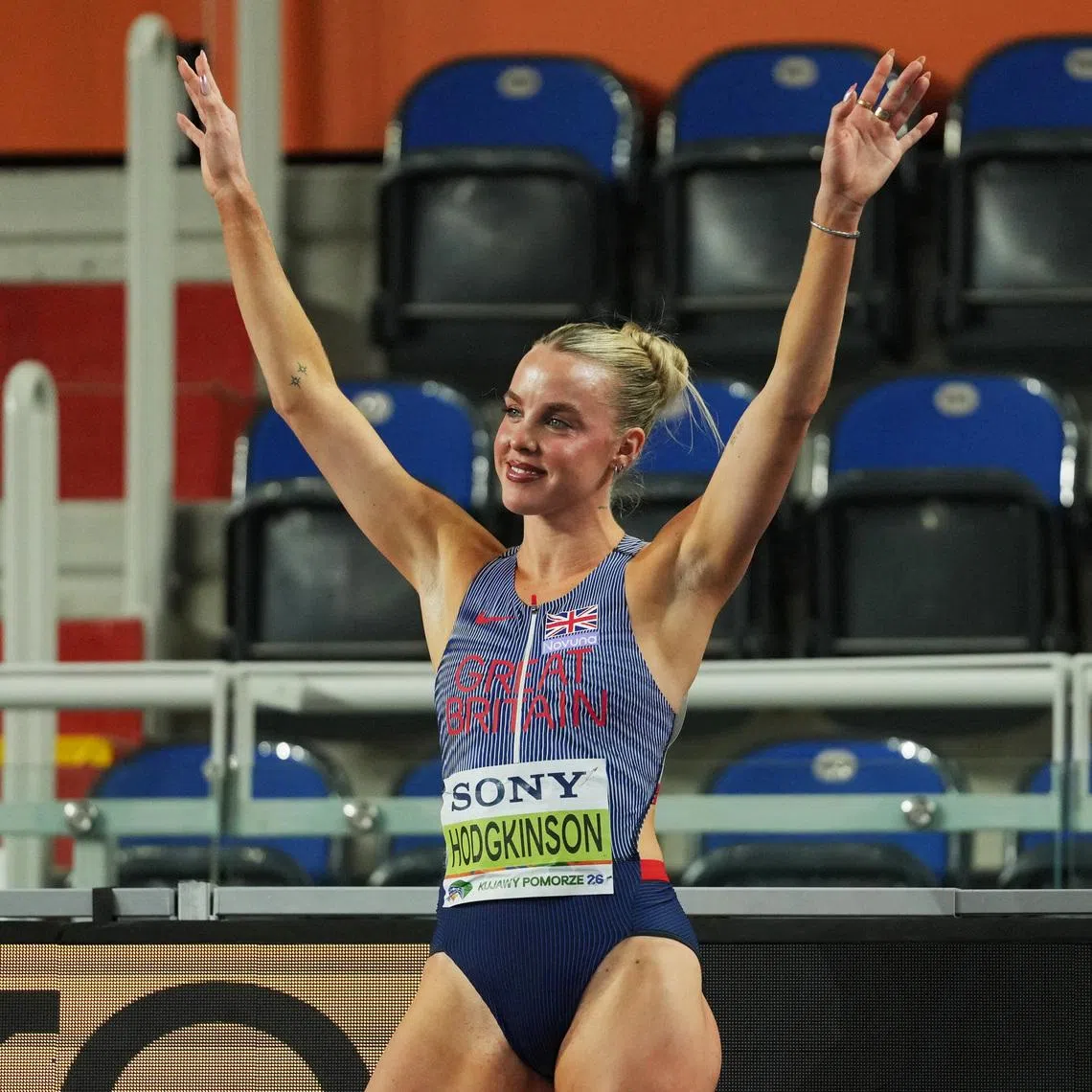 Athletics - World Indoor Championships - Kujawsko-Pomorska Arena, Torun, Poland - March 22, 2026 Britain's Keely Hodgkinson celebrates after winning gold in the women's 800m final REUTERS/Aleksandra Szmigiel
