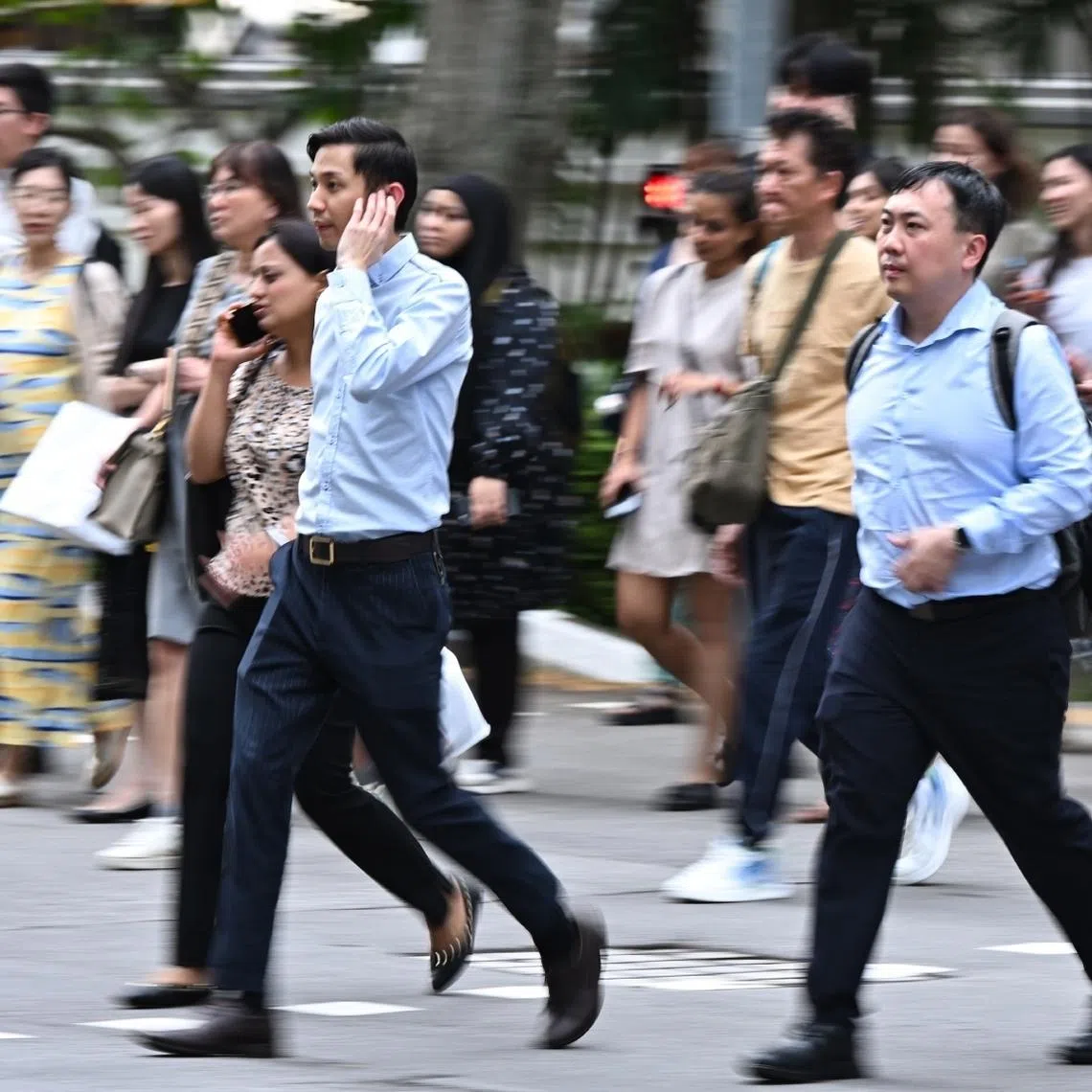 Figures under both new and old methodologies show that Singapore’s income inequality is at its lowest since records on household market income began in 2015.