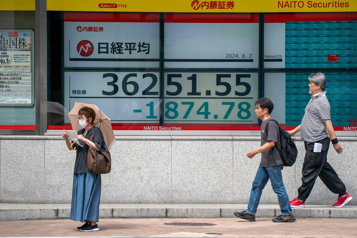 Stock markets across the Asia-Pacific plunged on Aug 5, driven by fears of a possible US recession, a tech-stock sell-off and a surging yen.