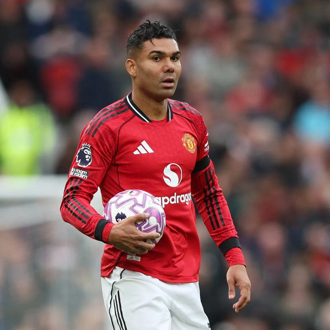 Soccer Football - Premier League - Manchester United v Sunderland - Old Trafford, Manchester, Britain - October 4, 2025 Manchester United's Casemiro reacts REUTERS/Scott Heppell