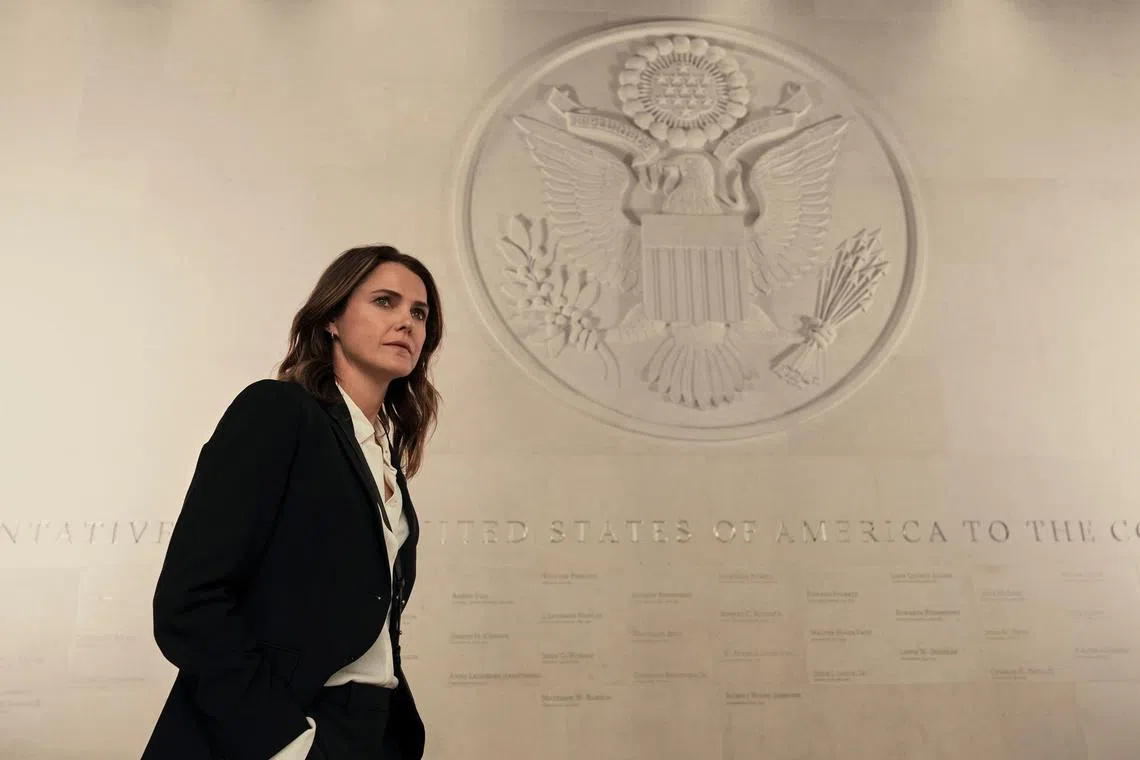 adbinge10 - Keri Russell in The Diplomat


Source/copyright: Netflix