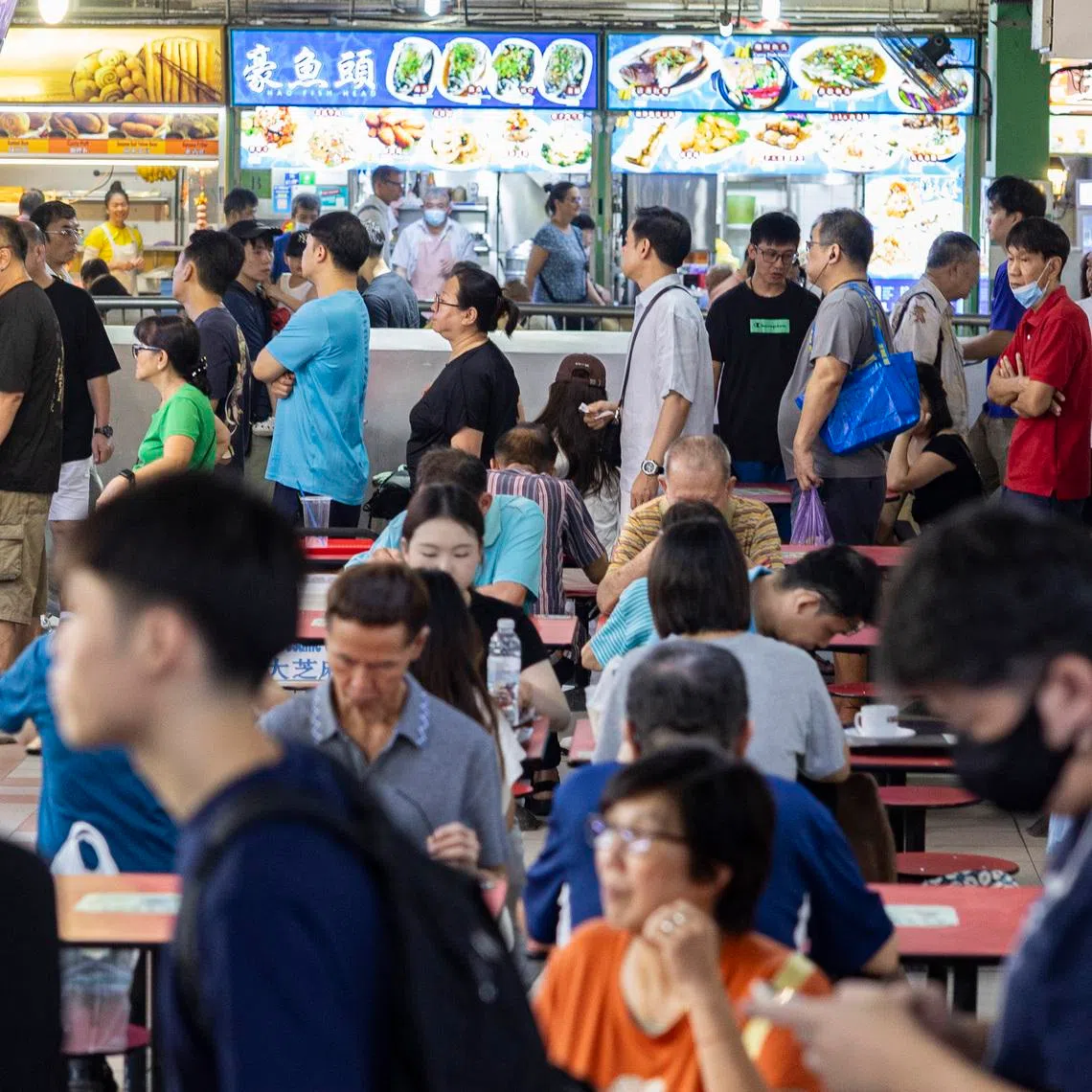 Some 6,900 cooked food stalls will each receive $1,200 and about 8,300 market stalls will each receive $600.