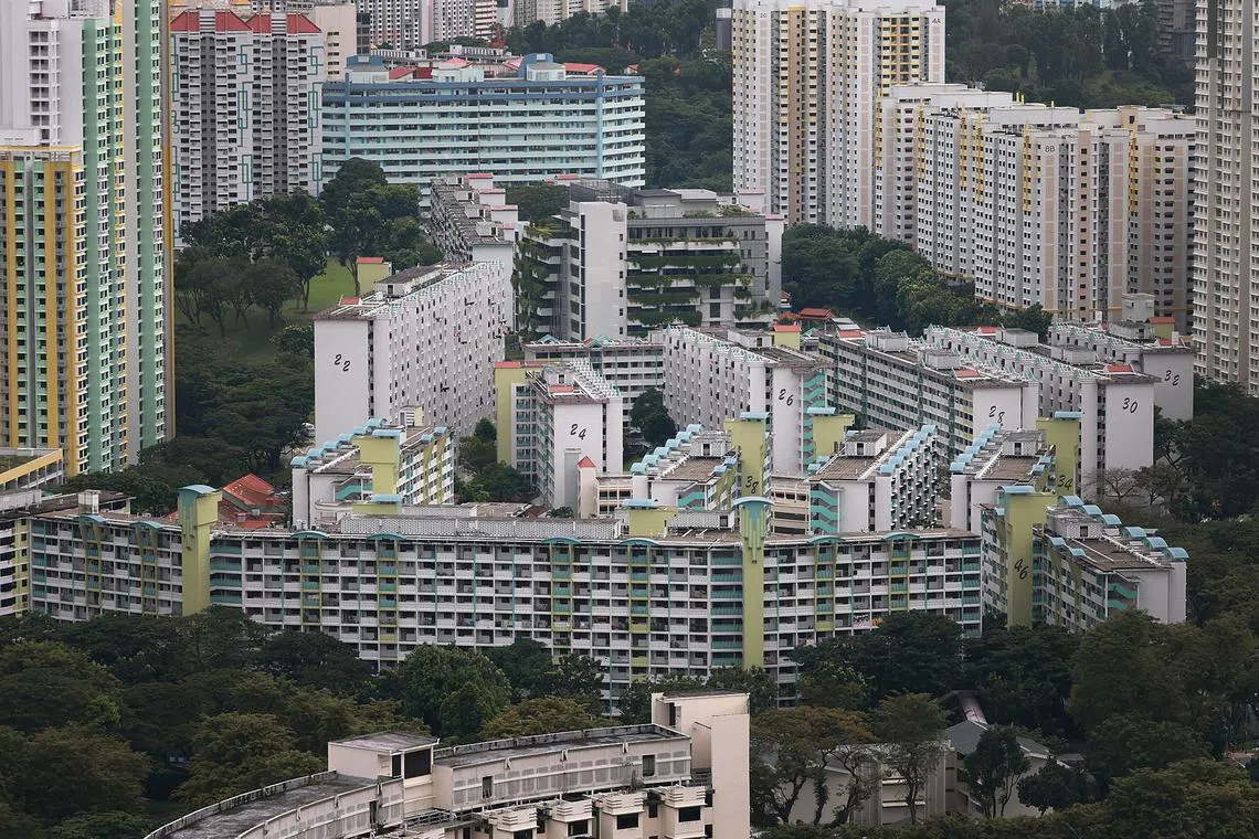 HDB resale volume in the first quarter of 2023 is estimated to be about 6,880 units.