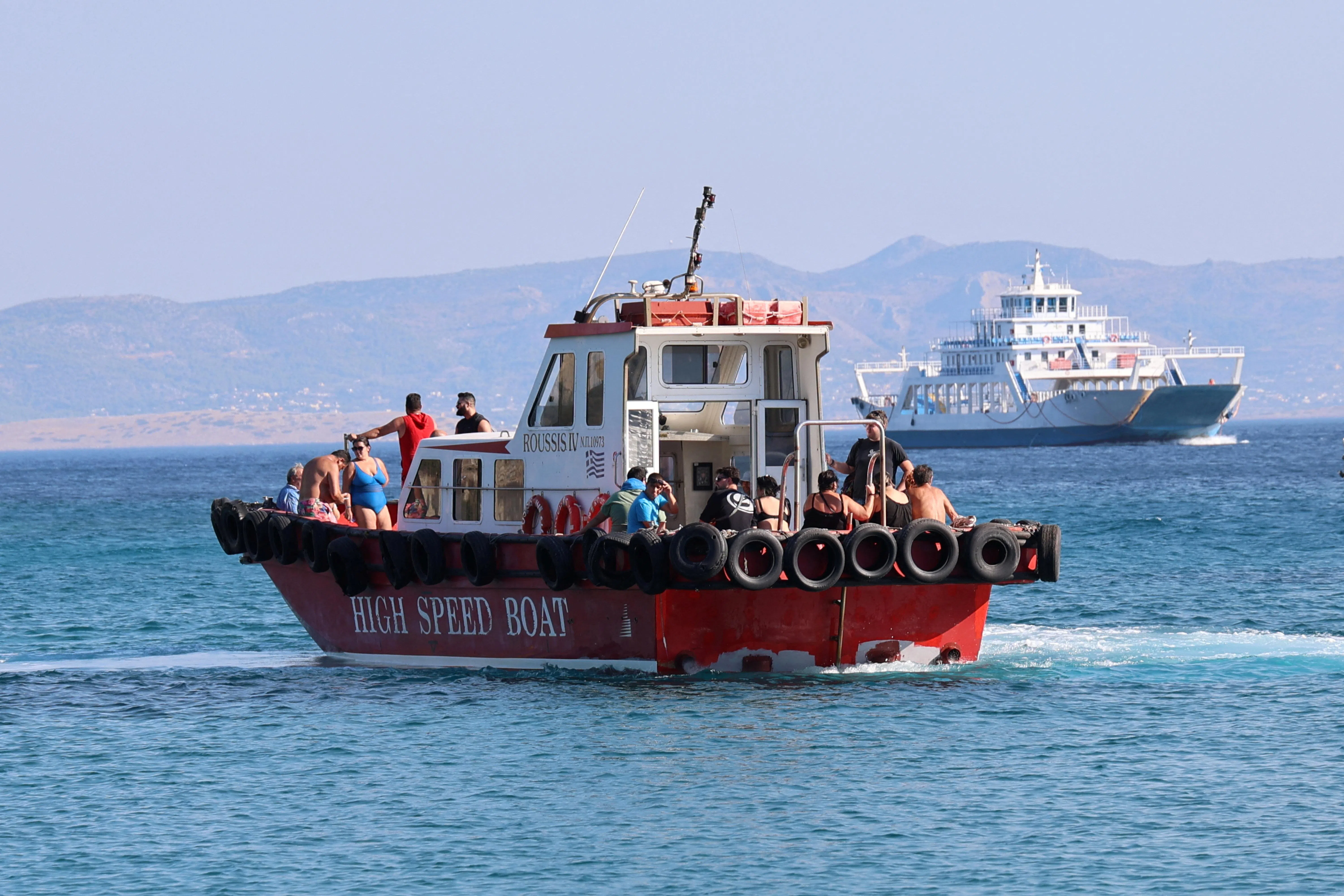People being evacuated from Salamina on Aug 16.