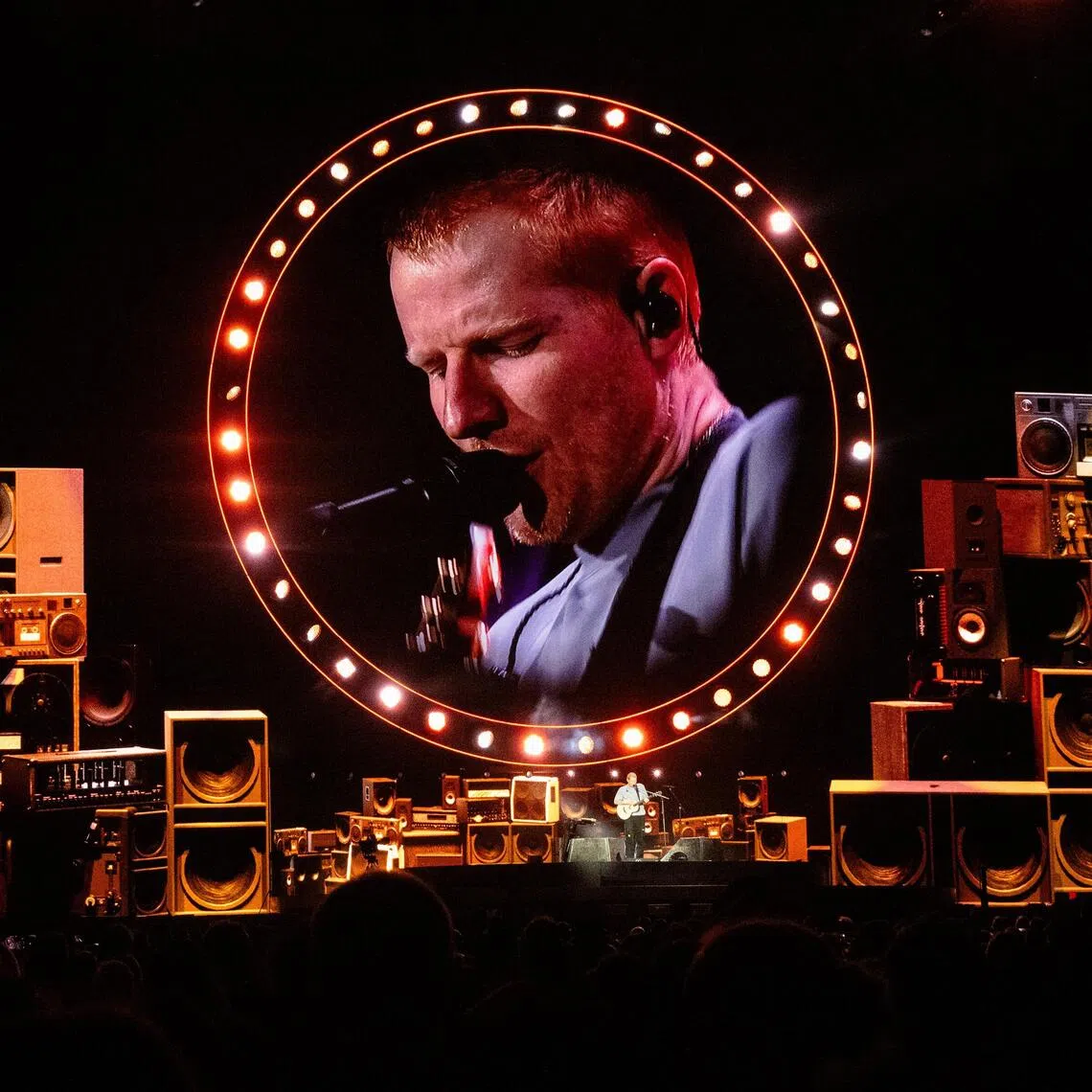 Ed Sheeran opened a show in Philadelphia on Sept 19 with an apology for “mistakes” in handling Macklemore’s situation.