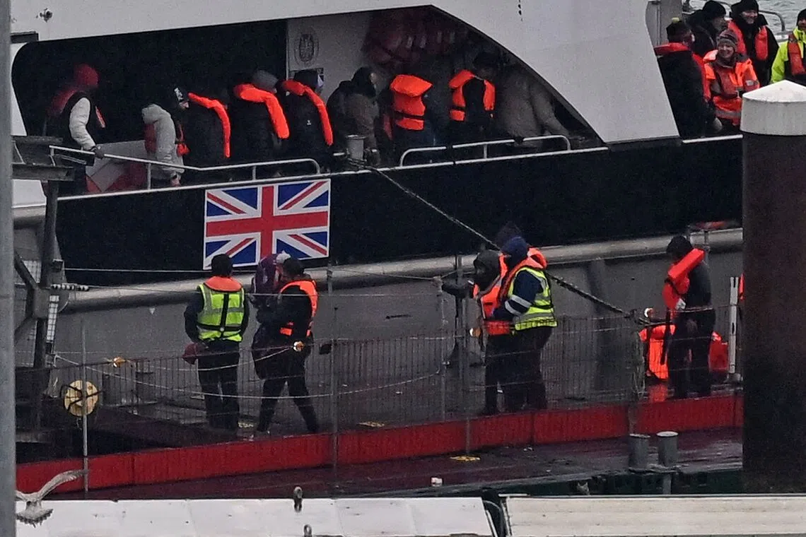 Britain’s Labour govt plans migration crackdown in bid to blunt opposition