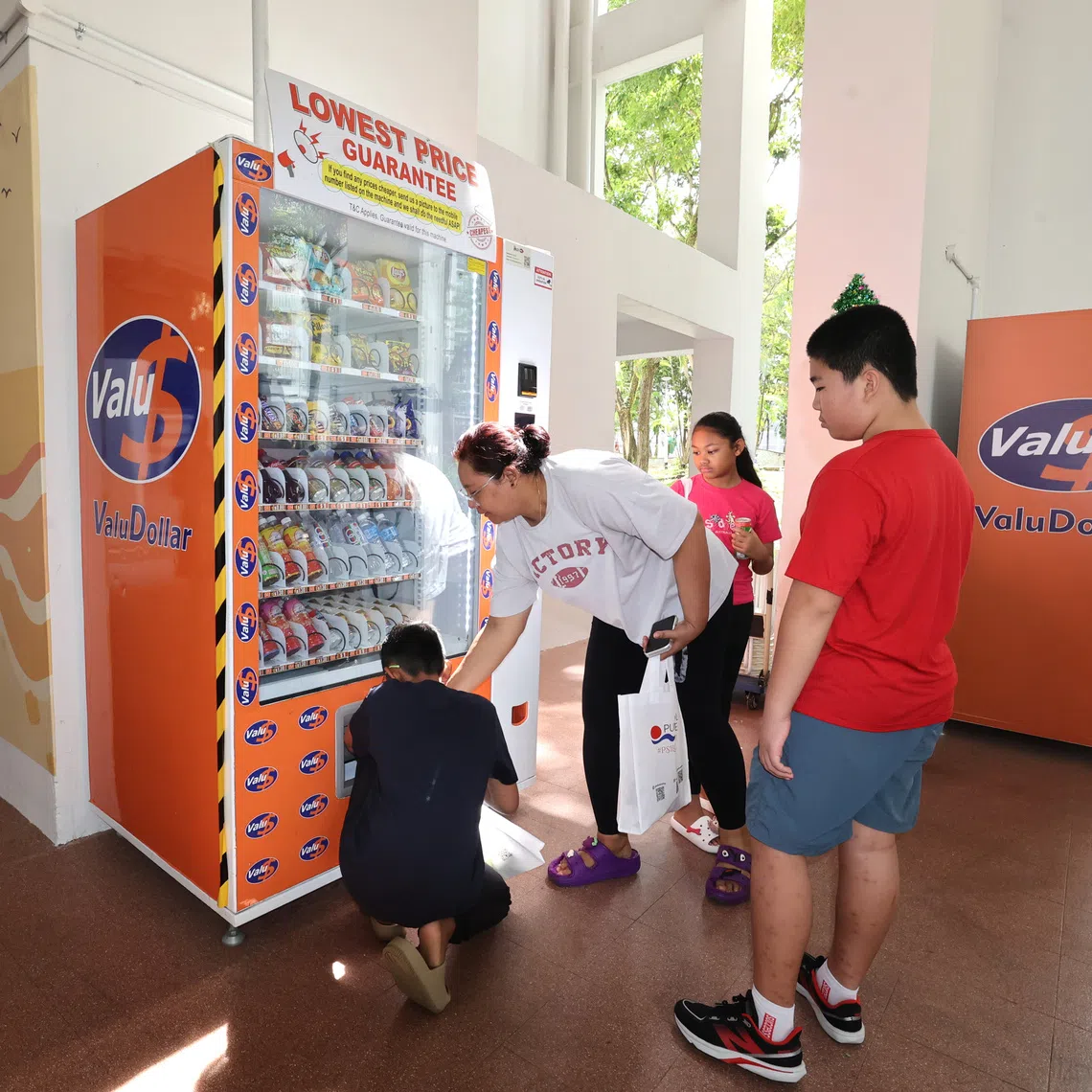 The machine at Block 185 Edgefield Plains is among 63 that were recently installed at 12 Vending Hubs in Punggol Shore, offering everyday essentials and food.