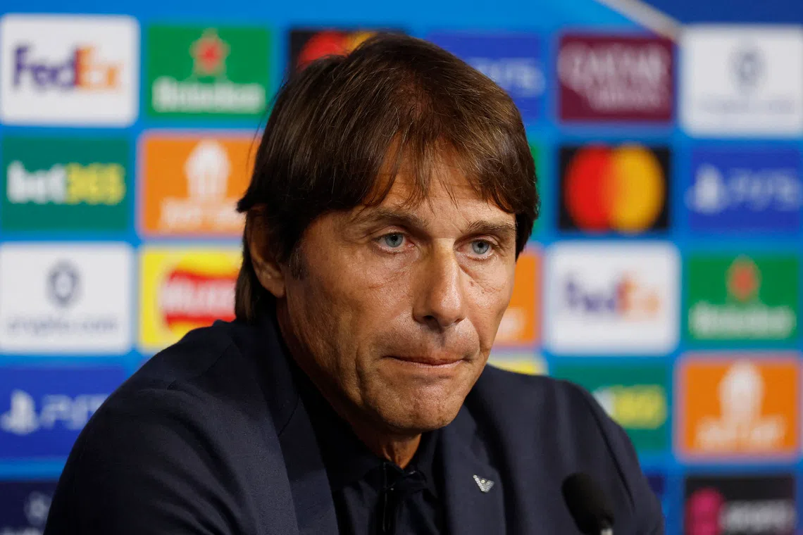FILE PHOTO: Soccer Football - UEFA Champions League - Napoli Stadium Press Conference - Etihad Stadium, Manchester, Britain - September 17, 2025 Napoli coach Antonio Conte during the press conference Action Images via Reuters/Jason Cairnduff/File Photo