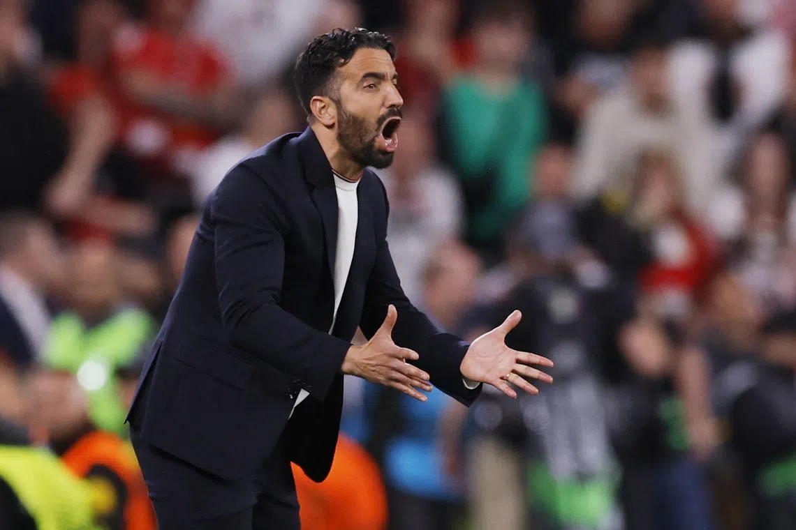Soccer Football - Europa League - Final - Tottenham Hotspur v Manchester United - San Mames, Bilbao, Spain - May 21, 2025 Manchester United manager Ruben Amorim reacts REUTERS/Andrew Couldridge