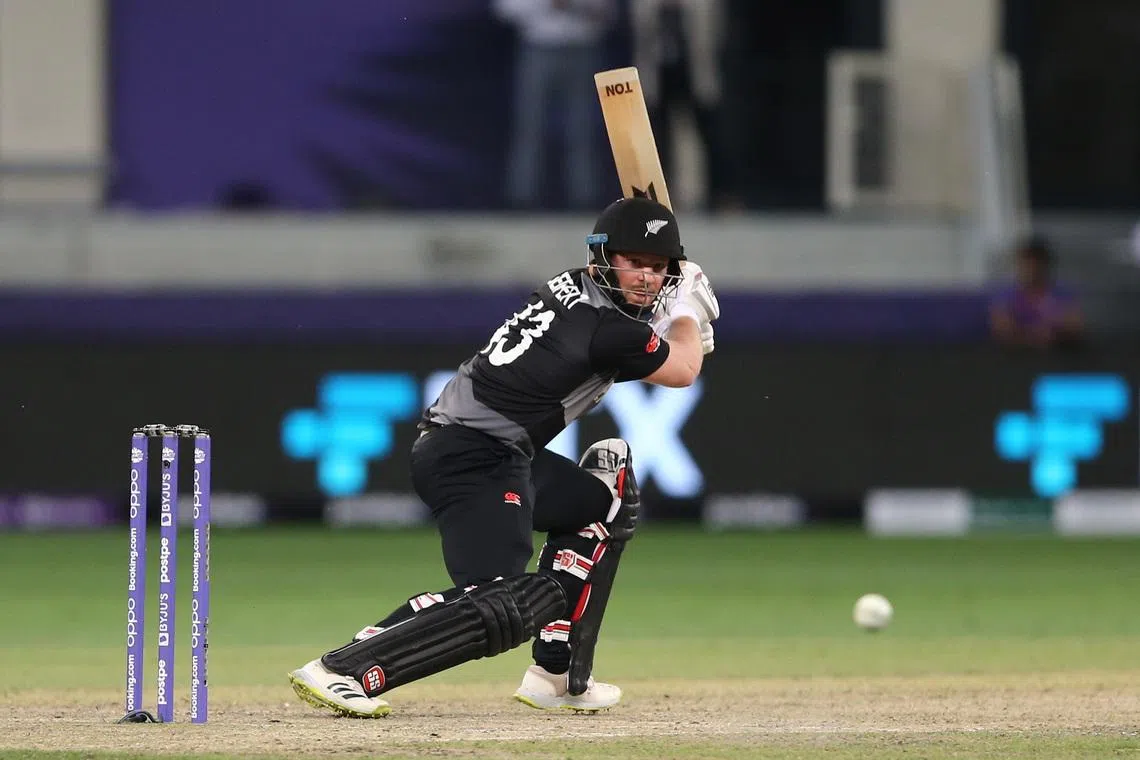 Cricket - ICC Men's T20 World Cup Final - New Zealand v Australia- Dubai International Cricket Stadium, Dubai, United Arab Emirates - November 14, 2021 New Zealand's Tim Seifert in action REUTERS/Satish Kumar