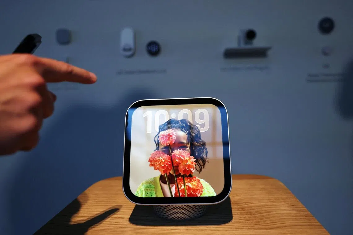 The HomeView will feature a 7-inch screen and face recognition, and will help users control doorbells and smart locks.